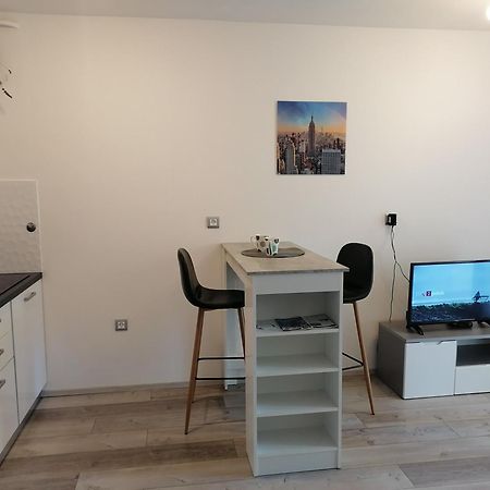 Apartman Ester 普拉 客房 照片