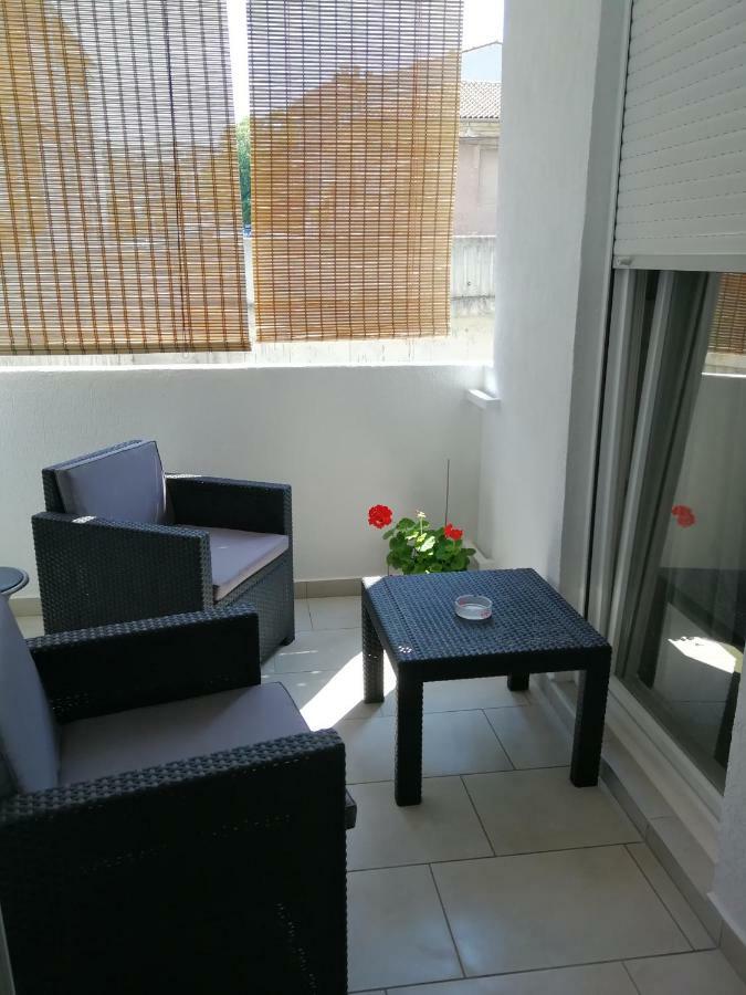 Apartman Ester 普拉 外观 照片